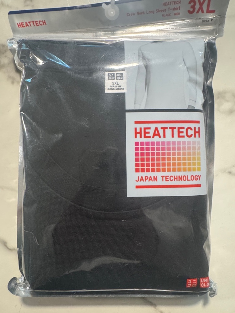 UNIQLO HEATTECH Black Crew Neck T-Shirt (3XL)
